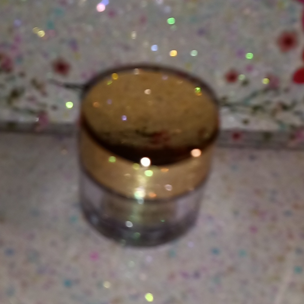 ESTEE LAUDER RE-NUTRIV ULTIMATE DIAMOND EYE CREAM - Picture 2 of 4